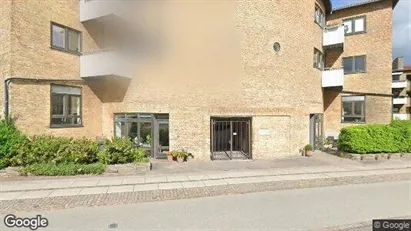 Lejligheder til leje i Charlottenlund - Foto fra Google Street View